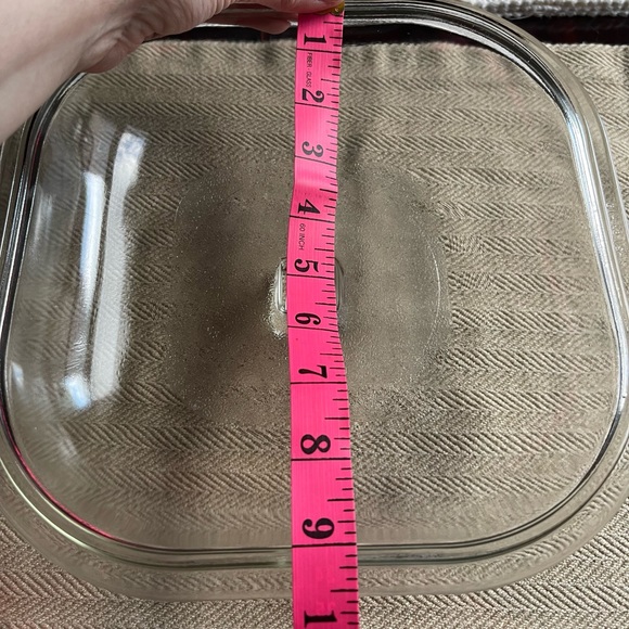 Vintage Domed Square Lid Square Handle - Picture 7 of 7